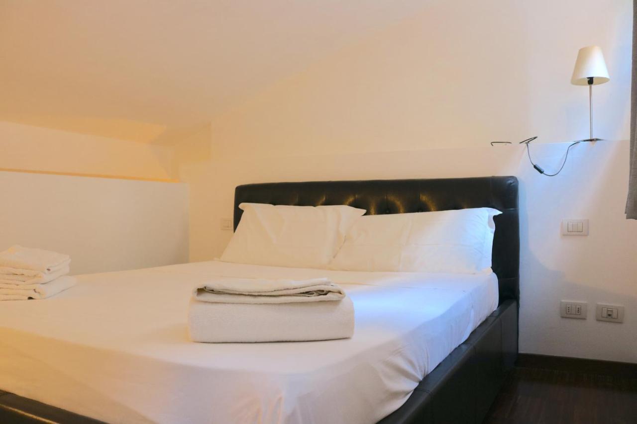 Apartmán Cozy & Large Loft Famagosta Milán Exteriér fotografie